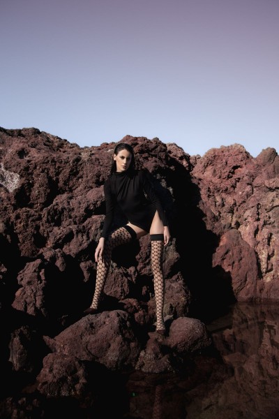 Trasparenze - Tila efekta pašpieturošās zeķes ar saldo lentu motīvu