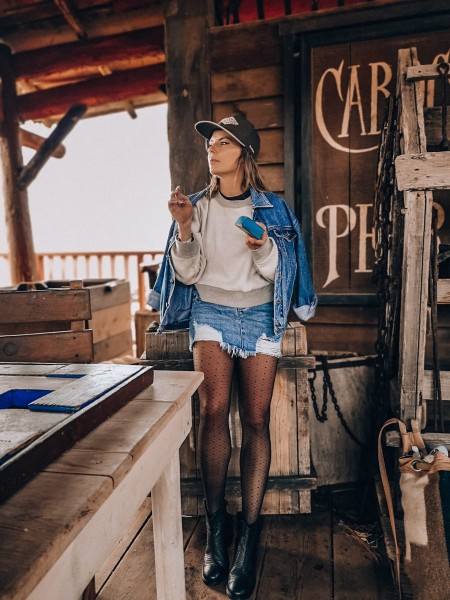 Gabriella - Tīkliņraksta zeķubikses ar punktiņiem