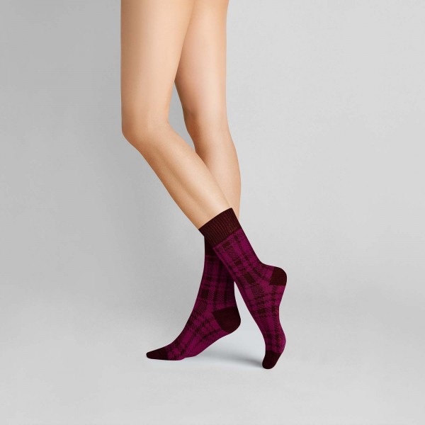 Hudson - Mīkstas un siltas garās zeķes ar kokvilnu un rūtainu rakstu