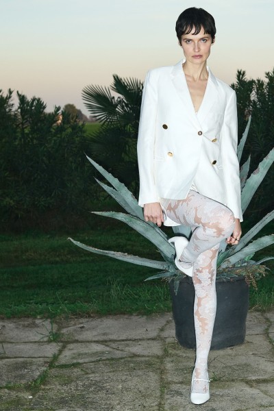 Trasparenze - Pusscaurspīdīgas zeķubikses ar skaistu damaskas rakstu mežģīņu izskatā