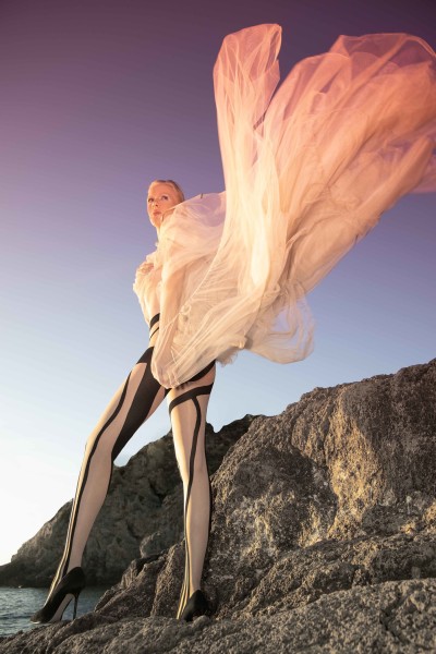 Trasparenze - Caurspīdīgas zeķubikses ar izsmalcinātu necaurspīdīgu rakstu